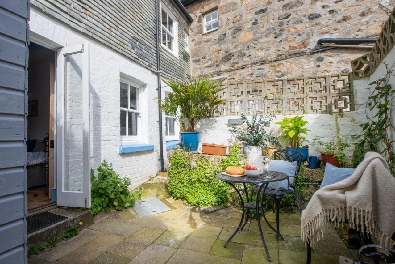 Saffron Cottage, St Ives エクステリア 写真